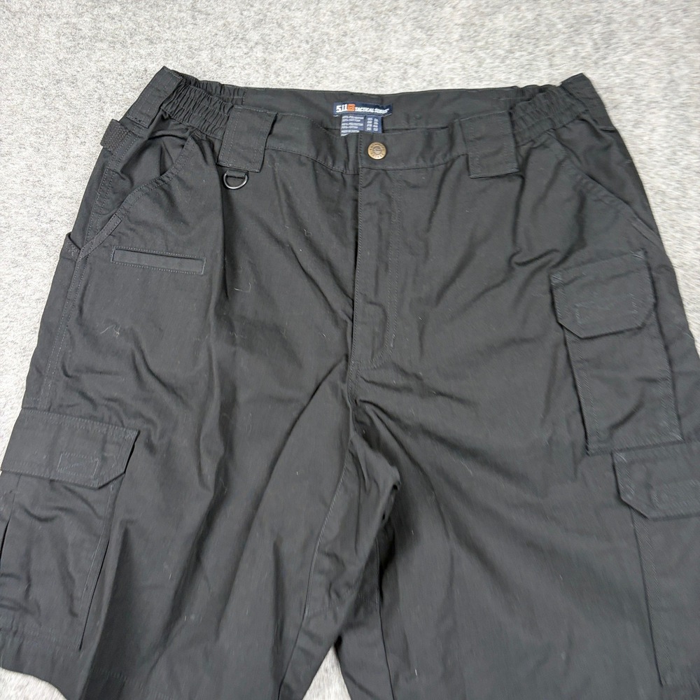 5.11 Tactical Cargo Shorts Mens 36 Black Tactical Series Utility Gorpcore - Picture 3 of 13